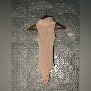 LA Hearts Sz small light pink cotton turtleneck sleeveless stretch body suit